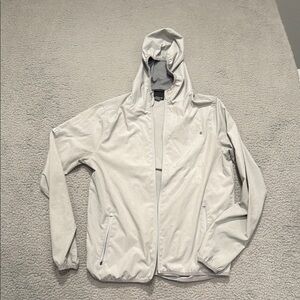 Vuori Women's Size S Light Trainer Shell Hoodie JacketGray Windbreaker  Jacket